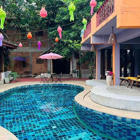 Amethyst Hotel Chiang Mai Esterno foto